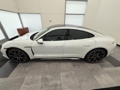 2025 Porsche Taycan 4