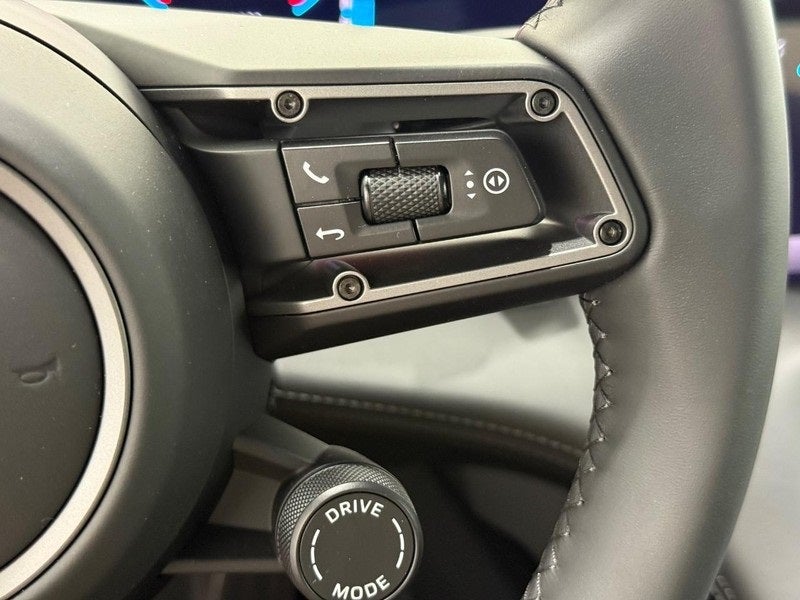 2025 Porsche Taycan 4