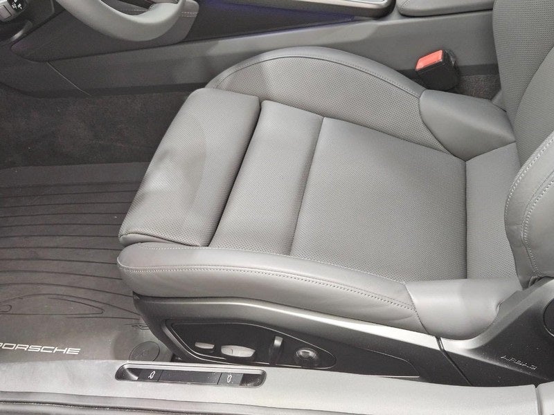 2022 Porsche 911 Carrera S