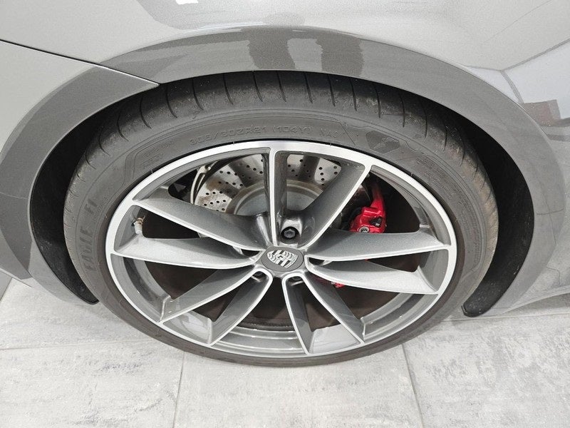 2022 Porsche 911 Carrera S