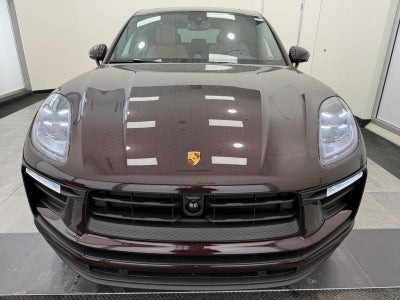 2025 Porsche Macan Base