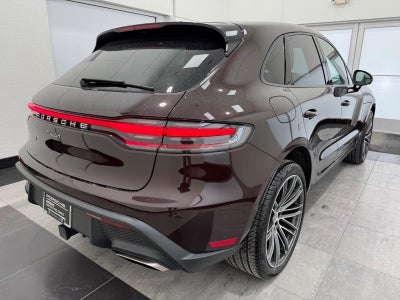 2025 Porsche Macan Base