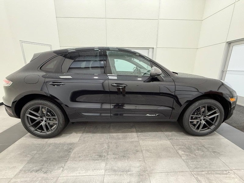 2026 Porsche Macan T
