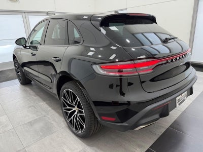 2026 Porsche Macan Base