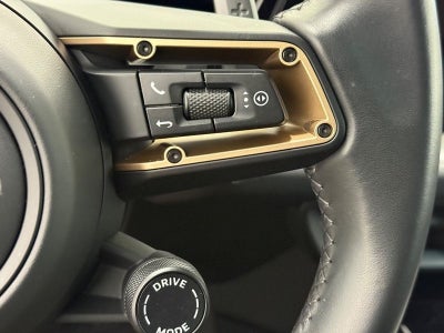 2025 Porsche Cayenne Base