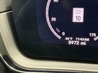 2025 Porsche Cayenne Base