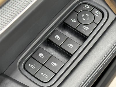 2025 Porsche Cayenne Base