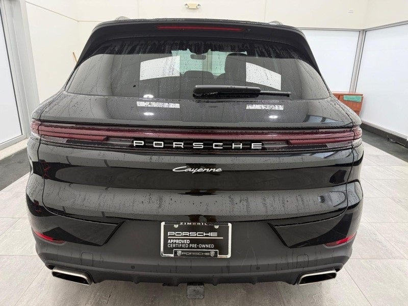 2024 Porsche Cayenne Base
