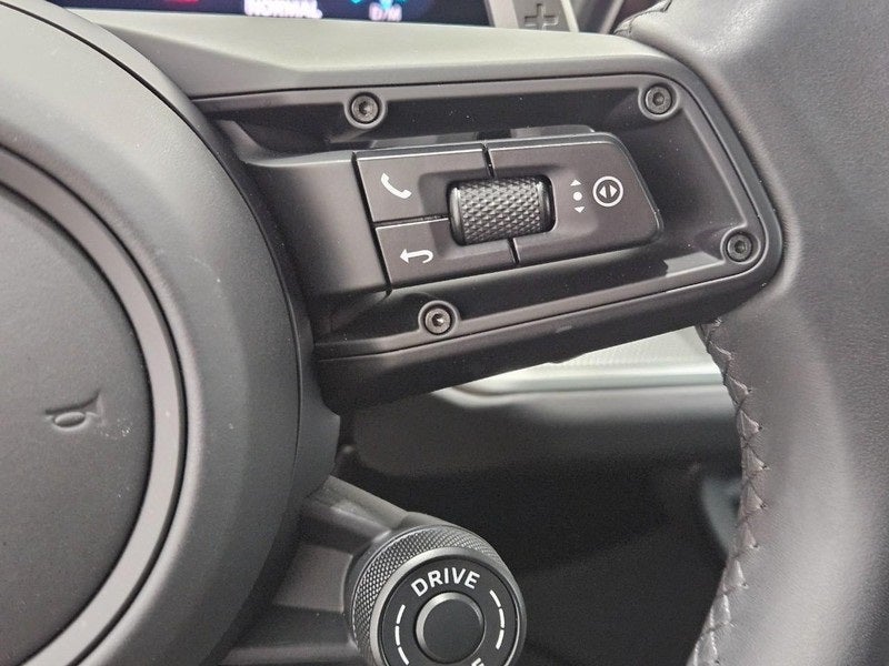 2025 Porsche Cayenne Base