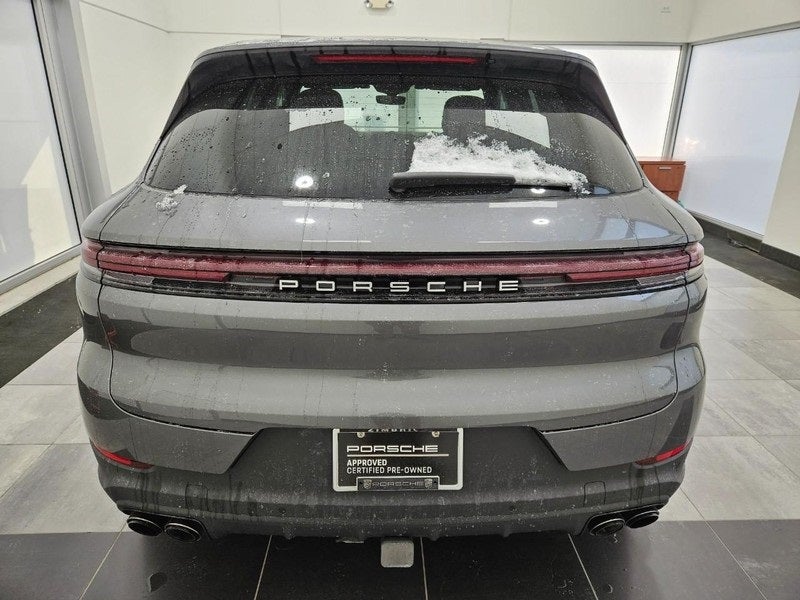 2025 Porsche Cayenne Base