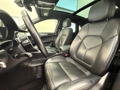 2019 Porsche Macan S