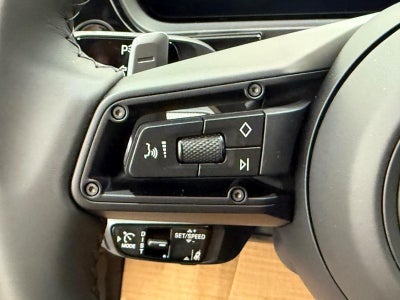 2025 Porsche Cayenne E-Hybrid Base