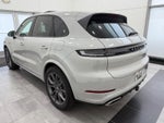 2025 Porsche Cayenne E-Hybrid Base