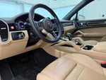 2022 Porsche Cayenne E-Hybrid Base