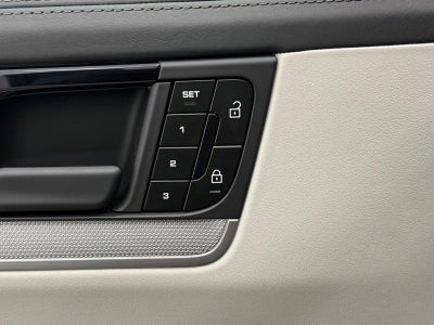 2025 Porsche Cayenne Coupe Base