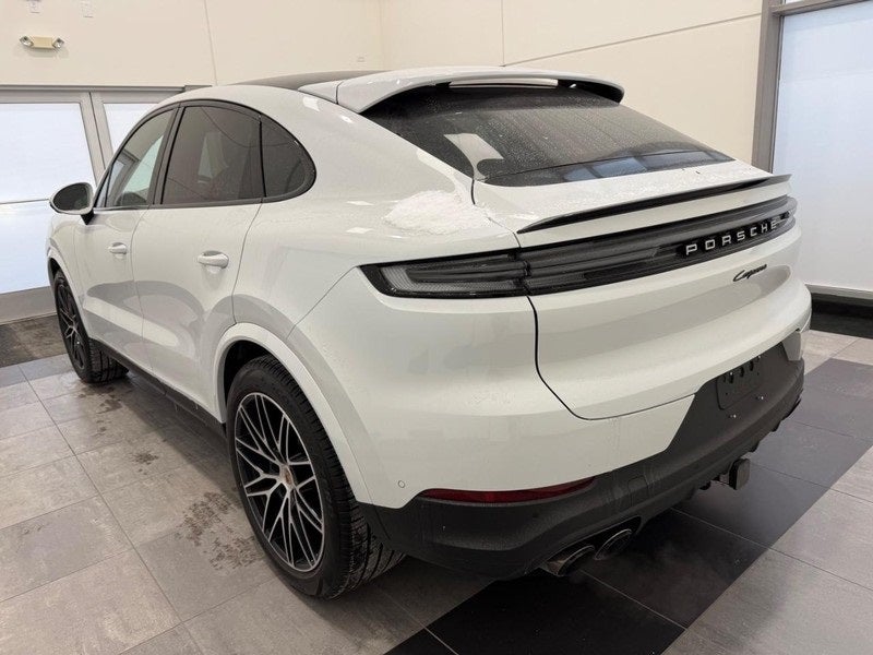 2025 Porsche Cayenne Coupe Base
