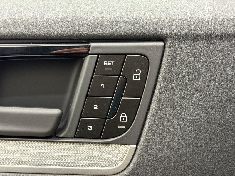 2026 Porsche Cayenne Coupe Base