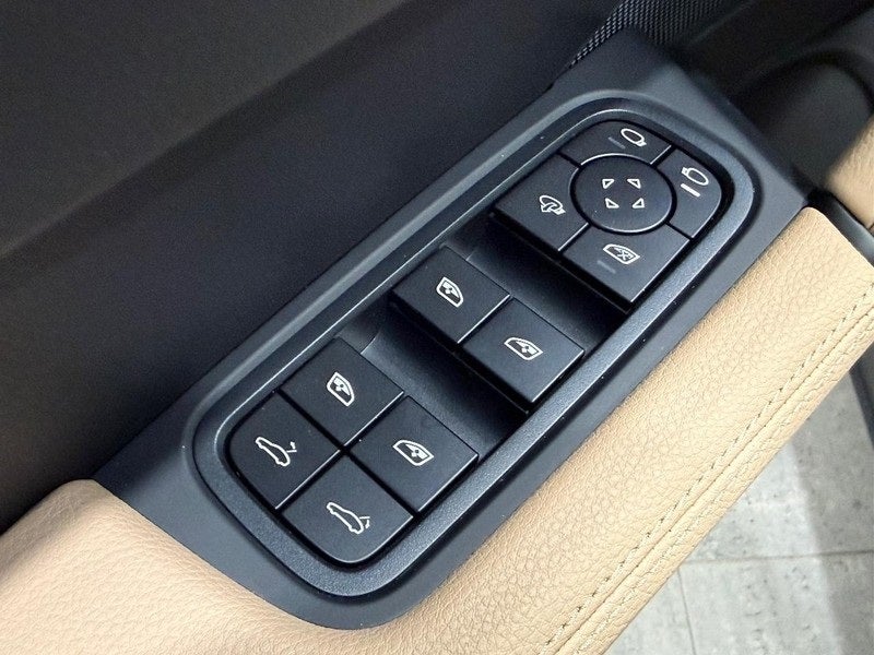 2026 Porsche Cayenne Coupe Base