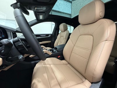 2026 Porsche Cayenne Coupe Base