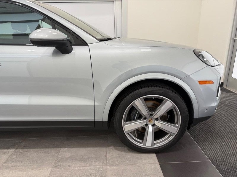 2024 Porsche Cayenne Coupe Base