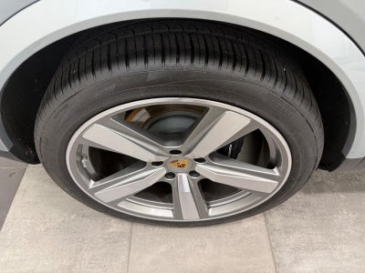 2024 Porsche Cayenne Coupe Base