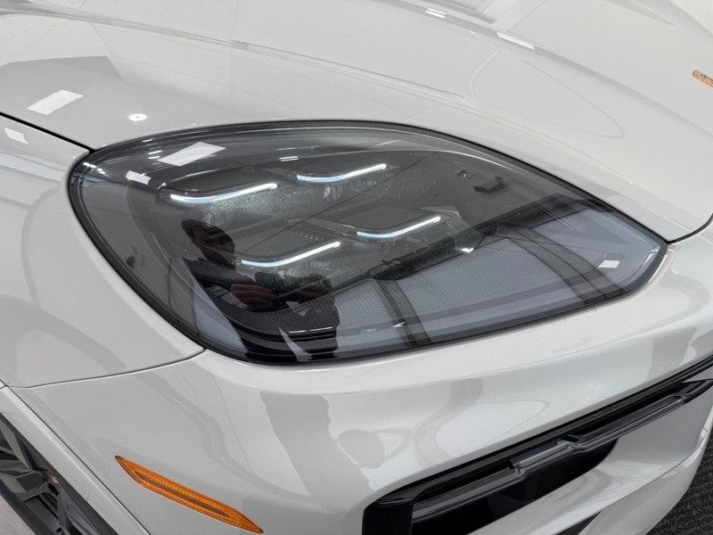 2026 Porsche Cayenne Coupe GTS