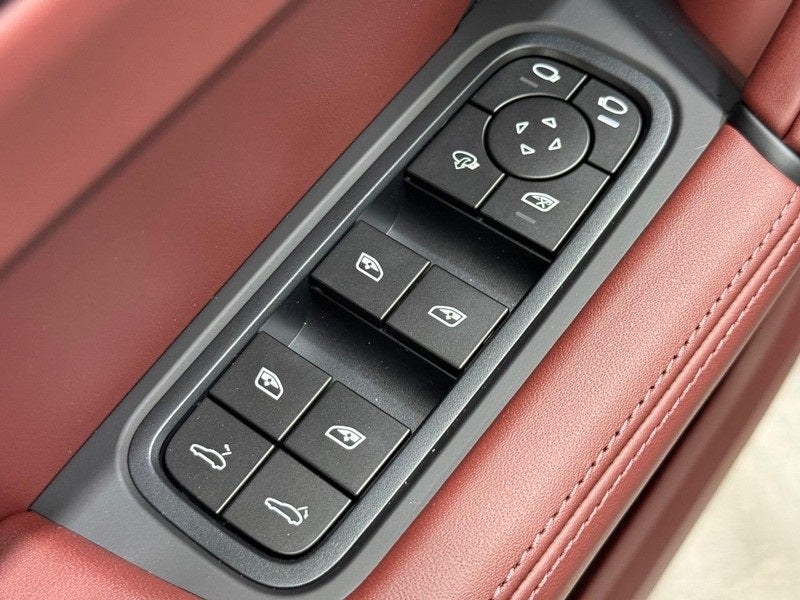 2026 Porsche Cayenne Coupe GTS