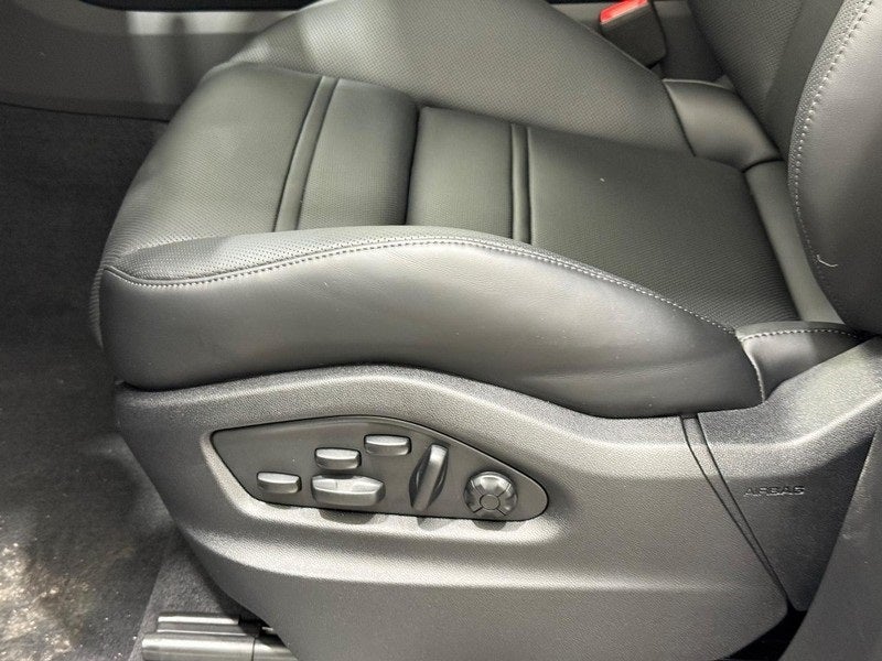 2026 Porsche Cayenne Coupe S